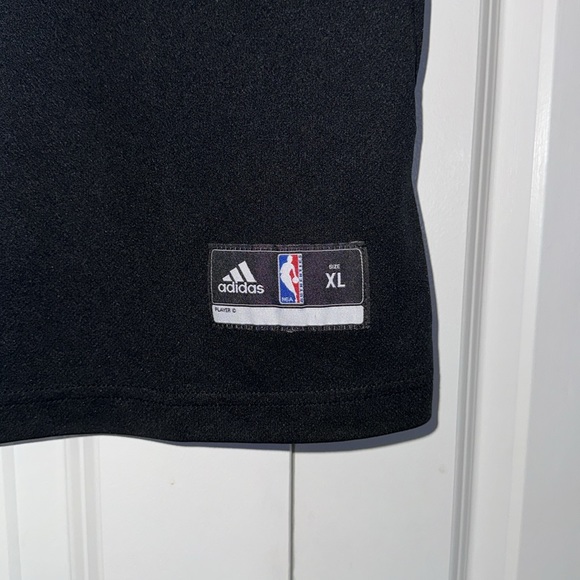 Bulls jersey - Picture 2 of 6